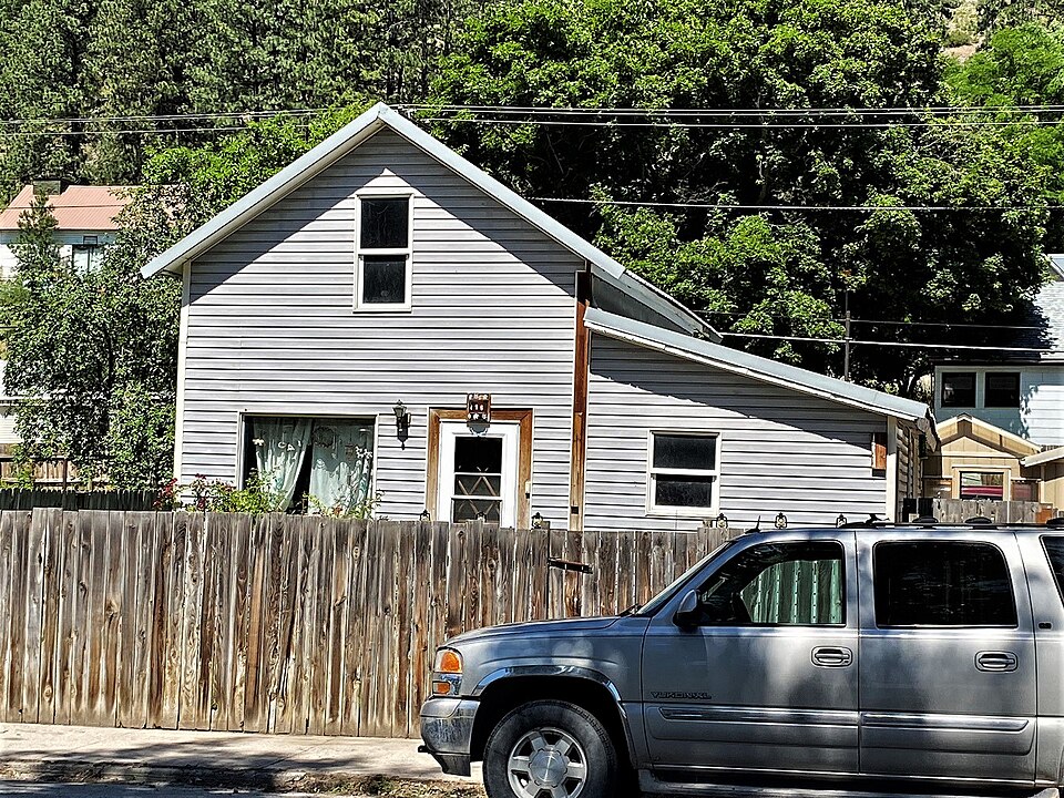 Photograph of Brinks House