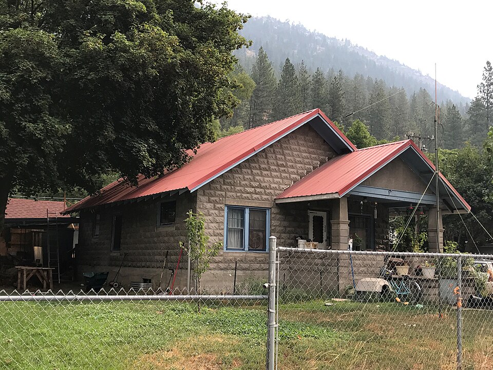 Photograph of Chadwick House