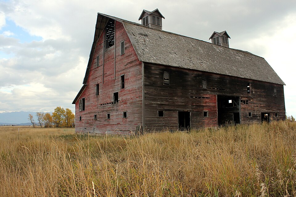Photograph of Porter Ranch Barn