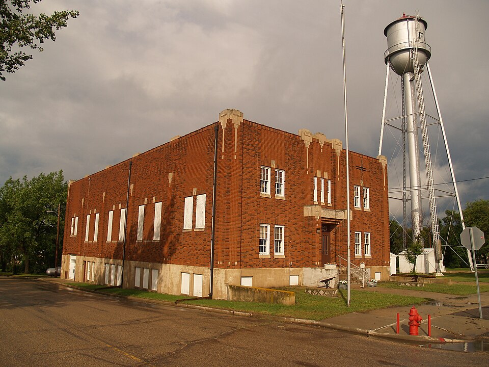 Photograph of Burke County World War Memorial Hall