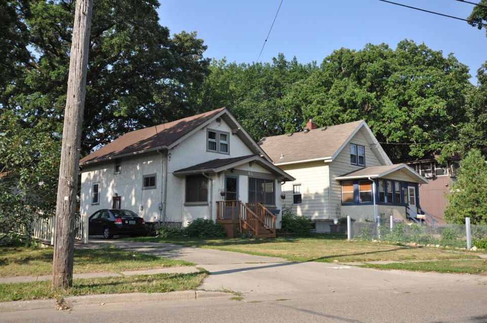 Photograph of Fargo Oak Grove Residential Historic District