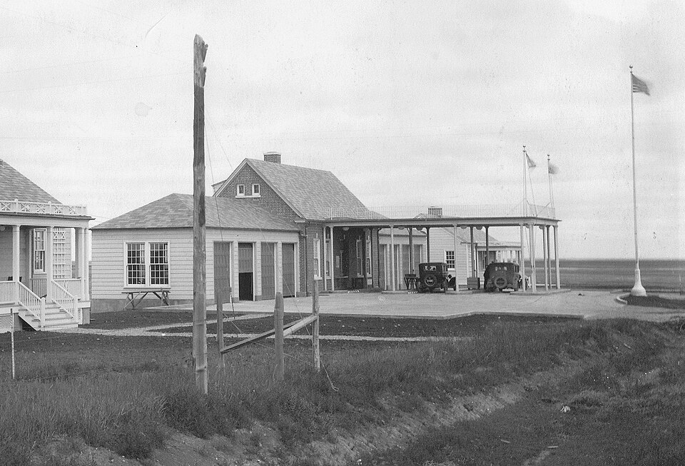 Photograph of U.S. Inspection Station-Ambrose, North Dakota
