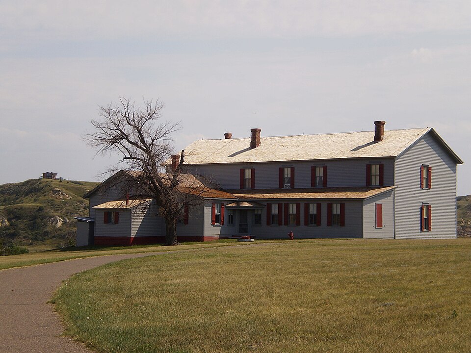 Photograph of Chateau de Mores