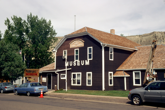 Photograph of Billings County Courthouse