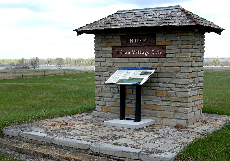 Photograph of Huff Archeological Site