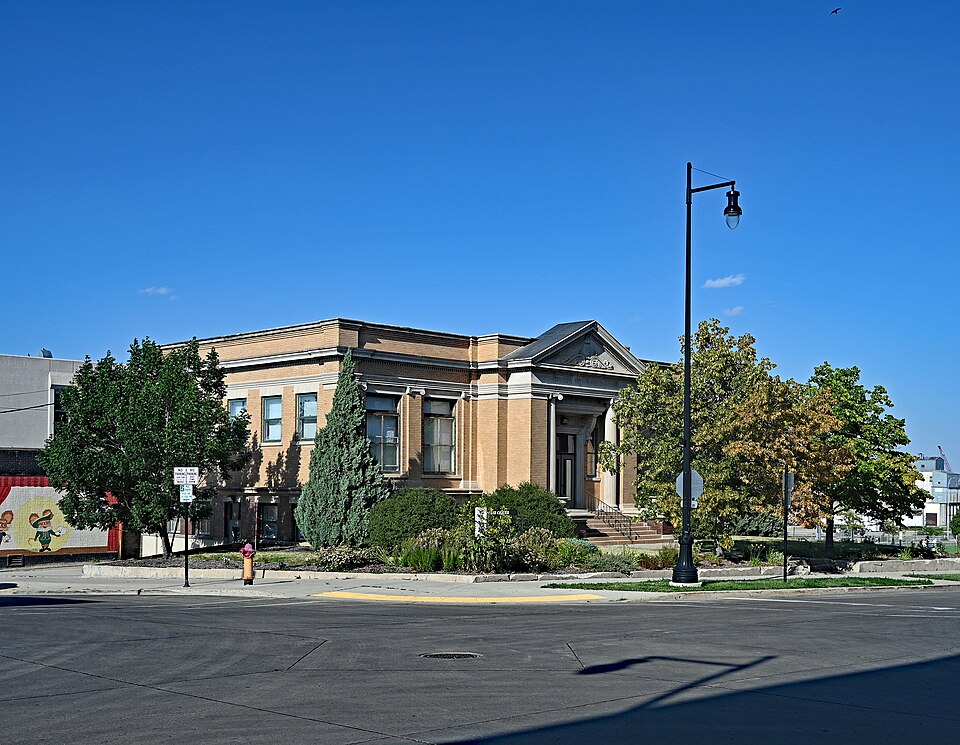 Photograph of Carnegie Center