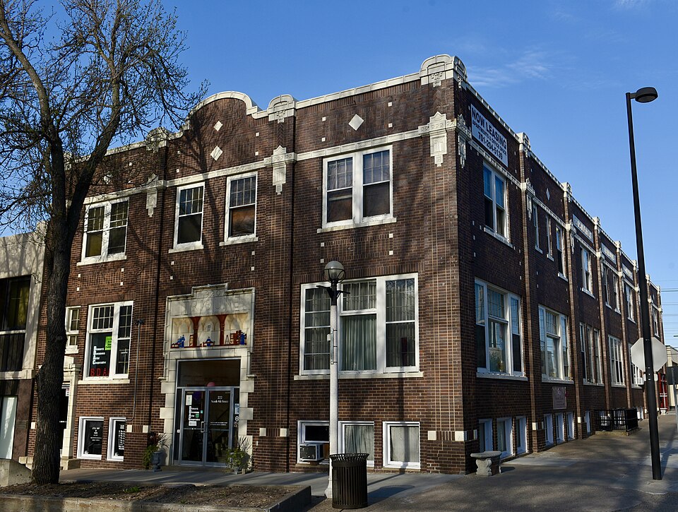 Photograph of Bismarck Tribune Building
