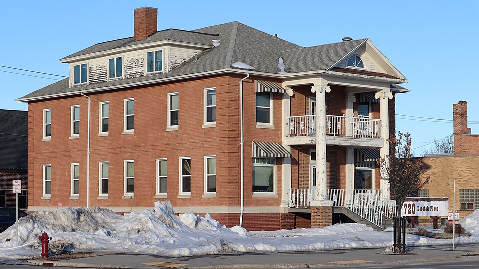 Photograph of Wahpeton Hospital
