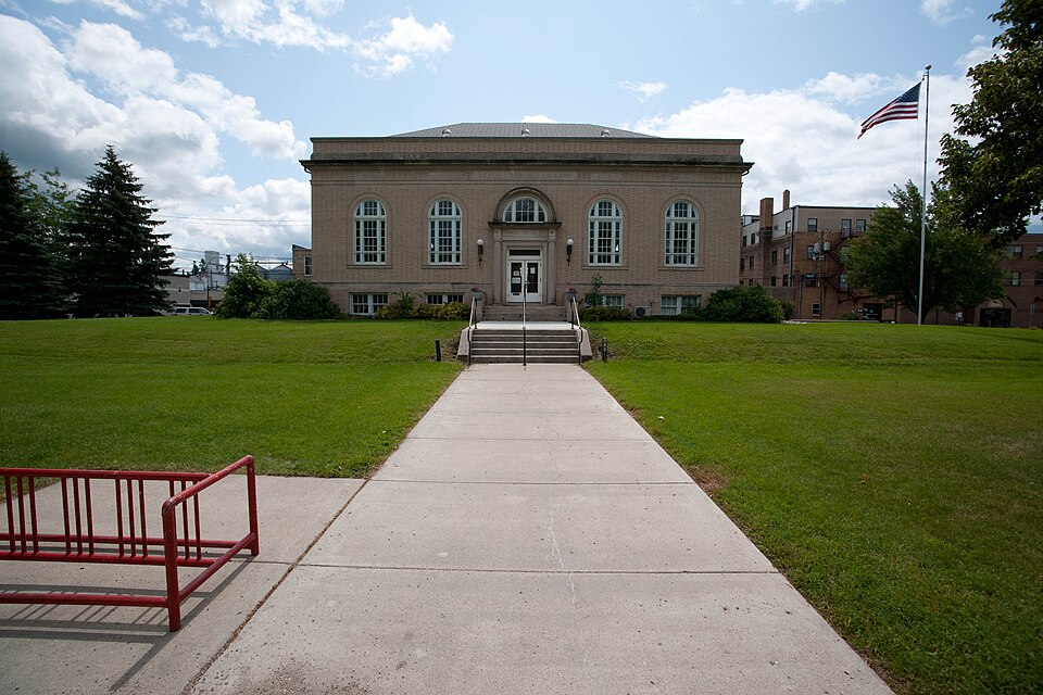 Photograph of Leach Public Library