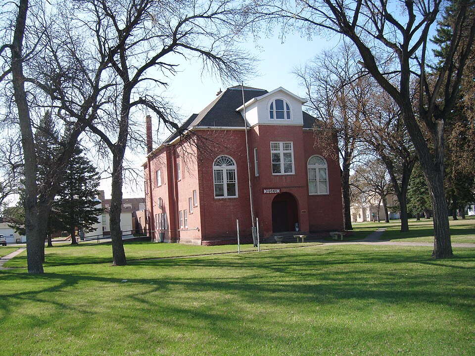 Photograph of Larimore City Hall