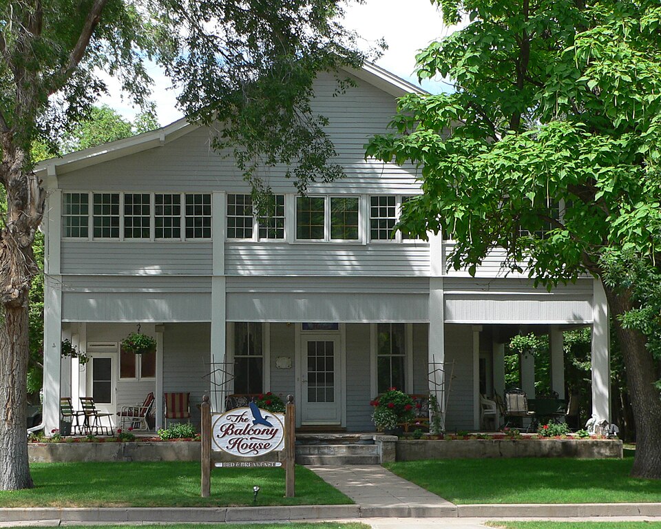 Photograph of Balcony House