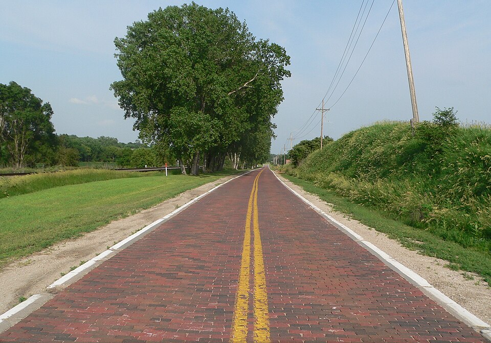 Photograph of Lincoln Highway