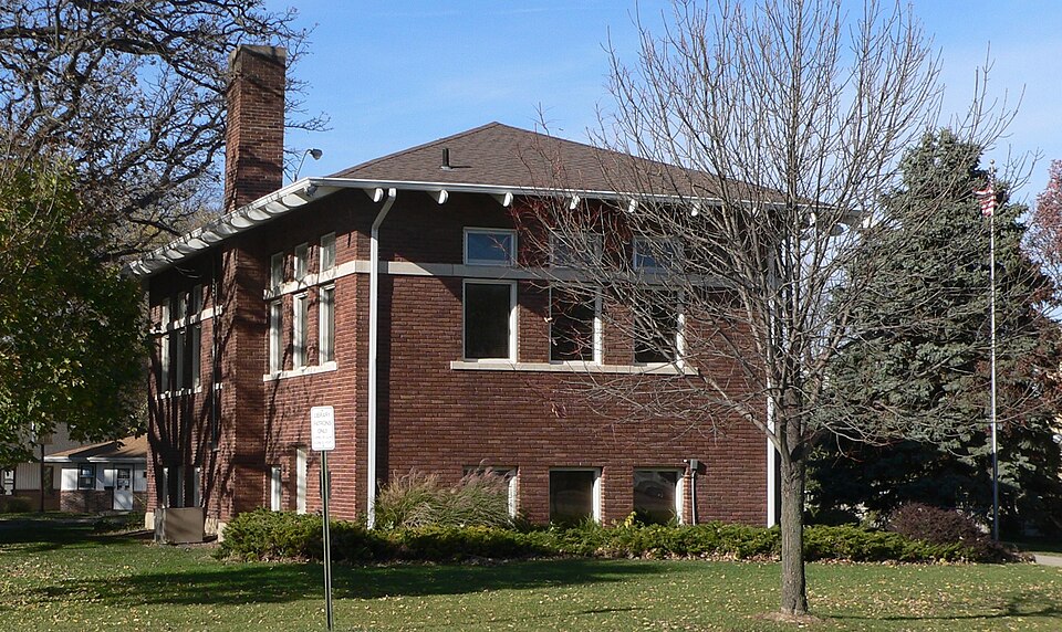 Photograph of Tekamah Carnegie Library
