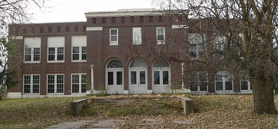 Photograph of Ohiowa Public School