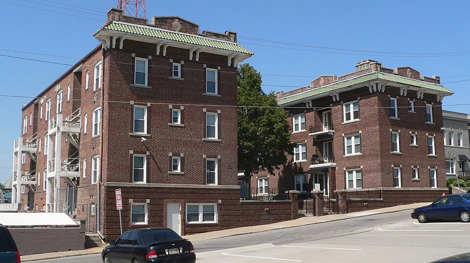 Photograph of Undine Apartments