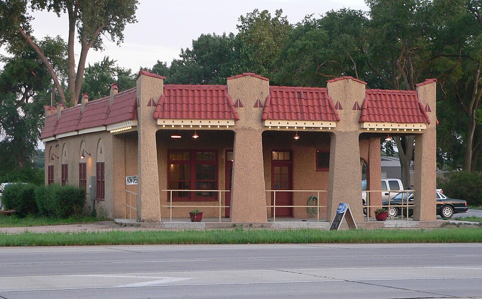 Photograph of Shady Bend Gas Station, Grocery, and Diner