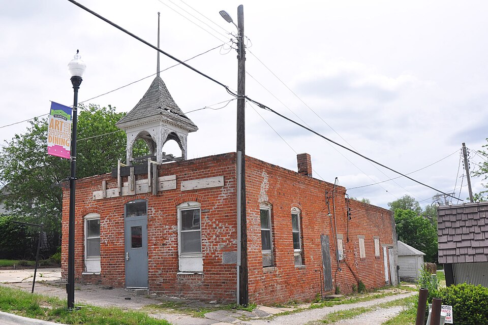 Photograph of Elkhorn Town Hall