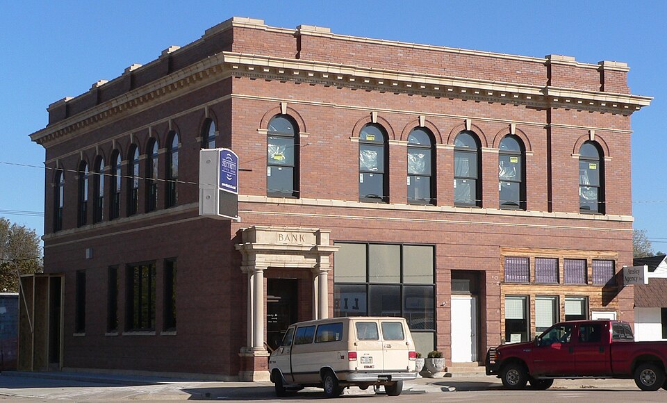 Photograph of First National Bank-Steinmeier Building