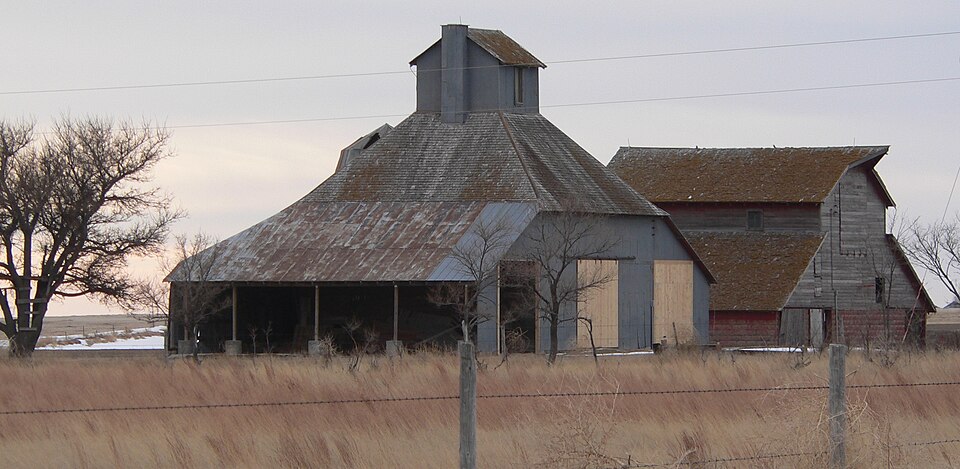 Photograph of Menter Farmstead