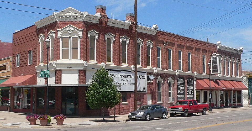 Photograph of Lowe and Fair Commercial Block