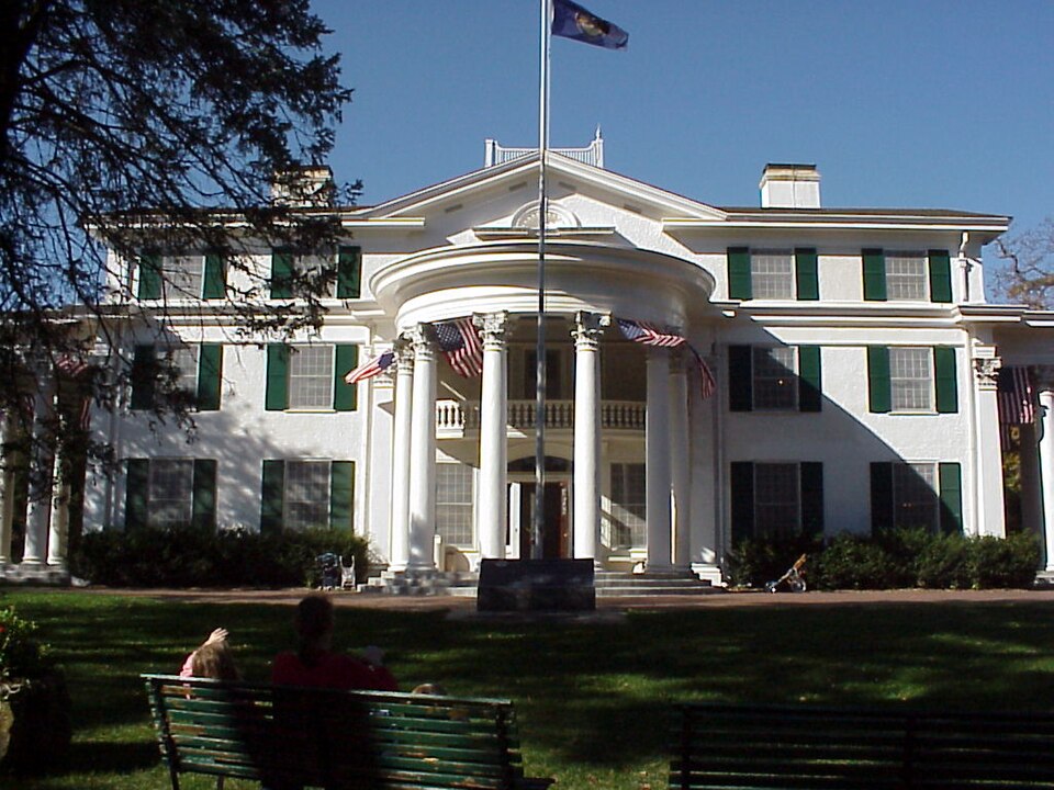 Photograph of Arbor Lodge