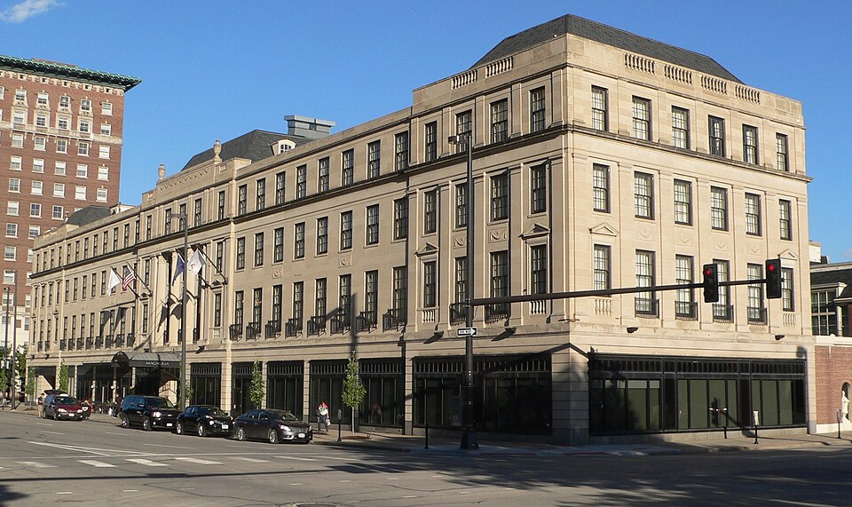 Photograph of Aquila Court Building