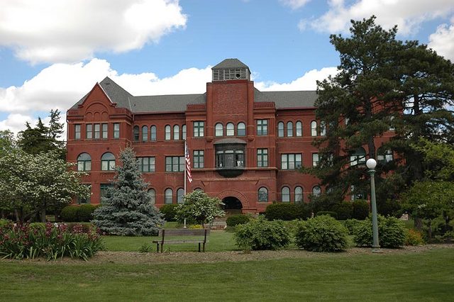 Photograph of Old Main, Nebraska Wesleyan University