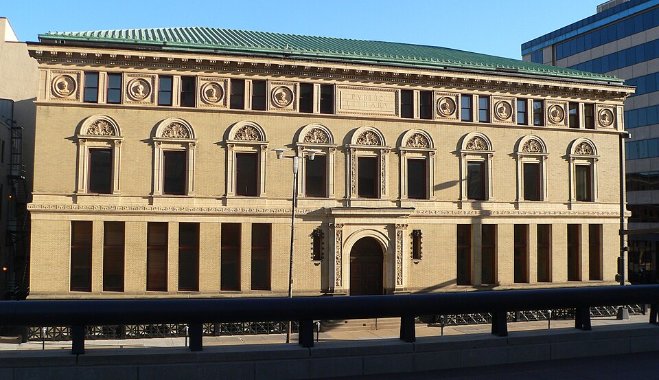 Photograph of Omaha Public Library