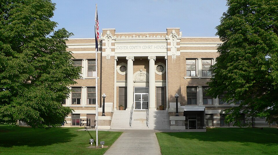 Photograph of Custer County Courthouse