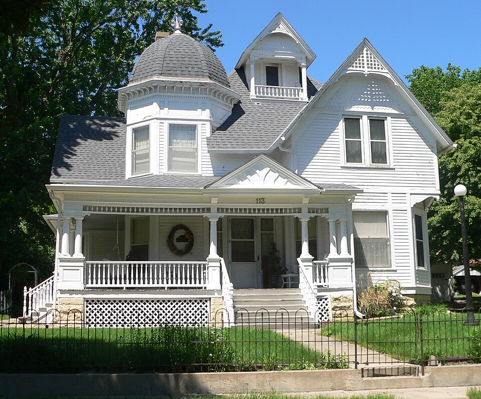 Photograph of Lake Bridenthal House