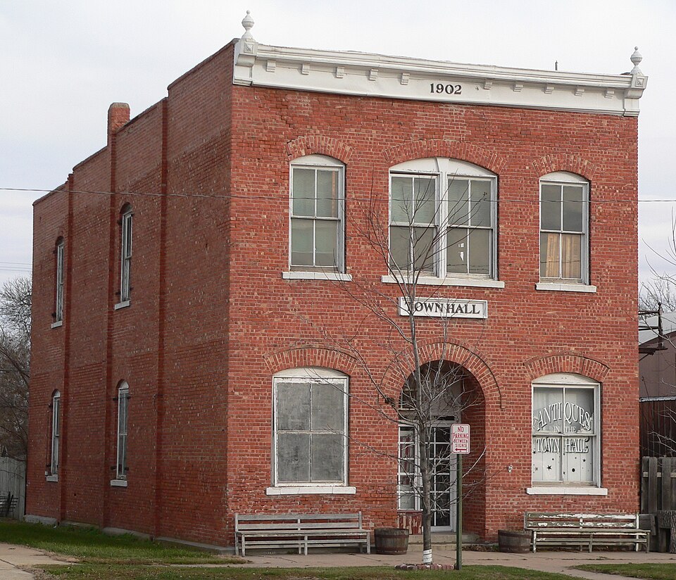Photograph of Bradshaw Town Hall