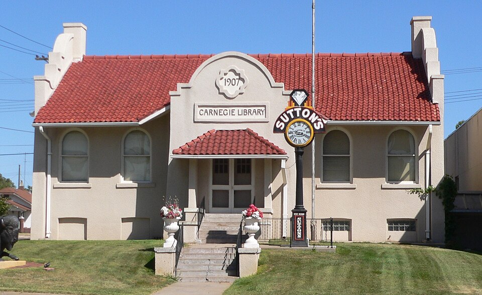 Photograph of McCook Public-Carnegie Library