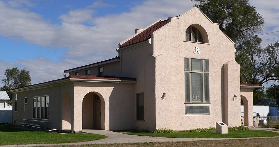 Photograph of Johnston Memorial Building