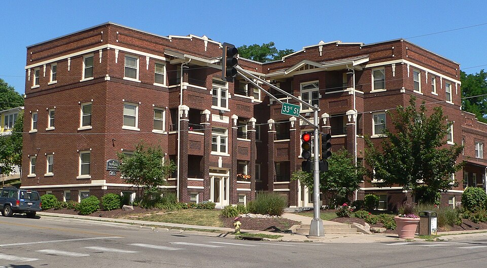 Photograph of Melrose Apartments