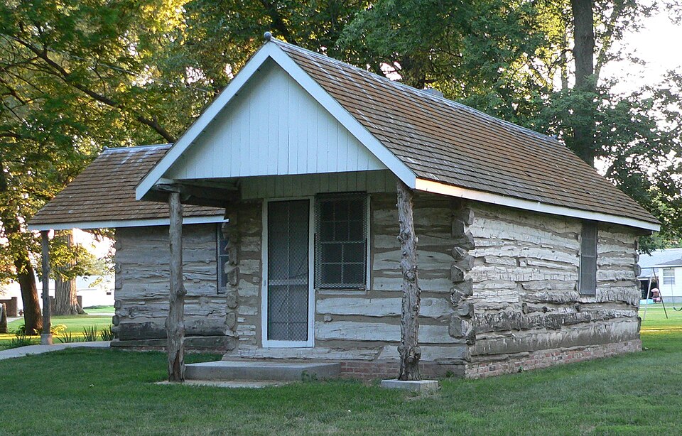 Photograph of Custer County Courthouse