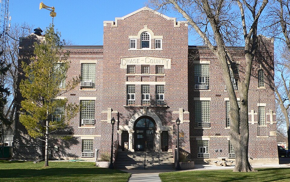 Photograph of Chase County Courthouse