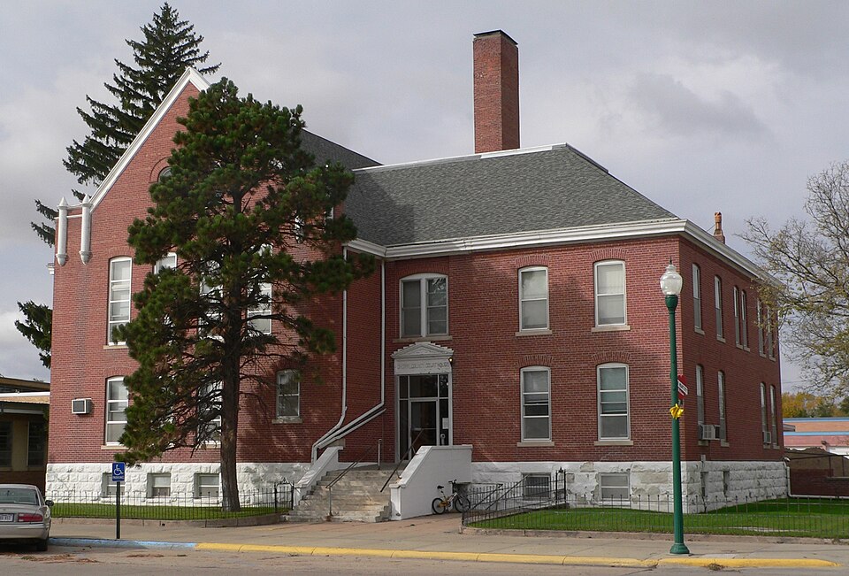 Photograph of Cherry County Courthouse