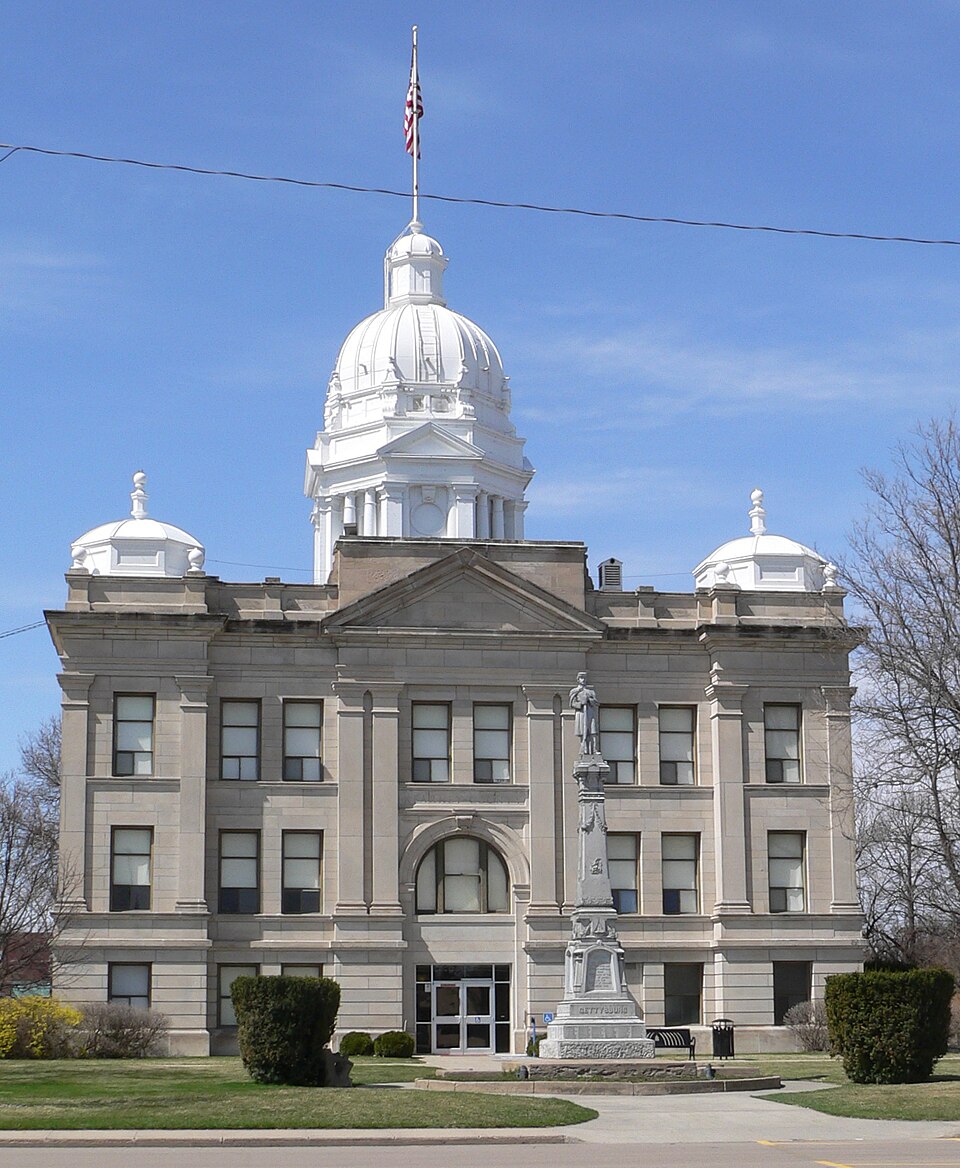 Photograph of Kearney County Courthouse