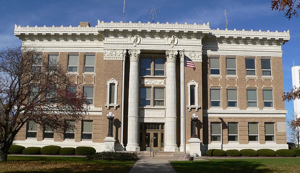 Photograph of Polk County Courthouse