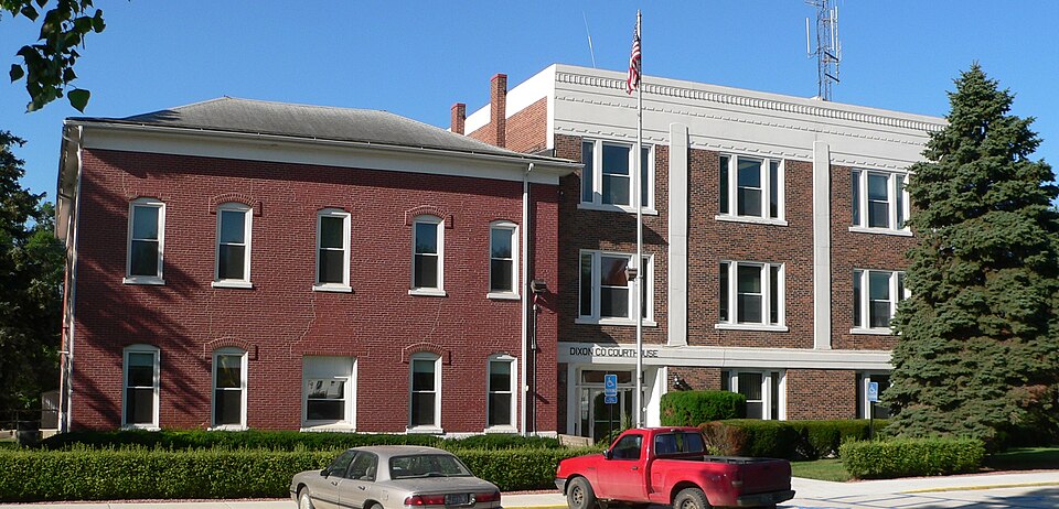 Photograph of Dixon County Courthouse