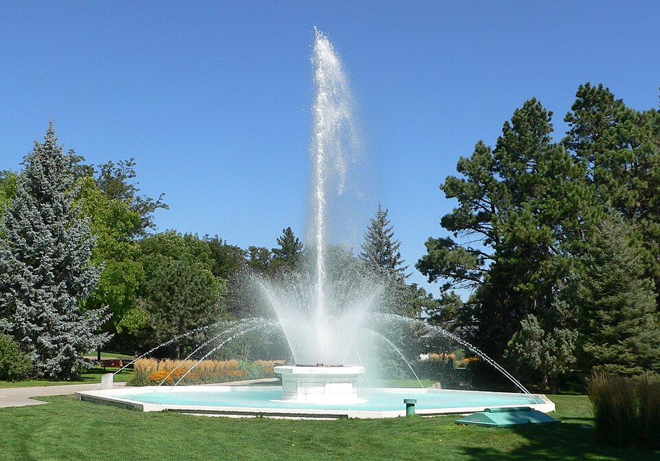 Photograph of City of Alliance Central Park Fountain