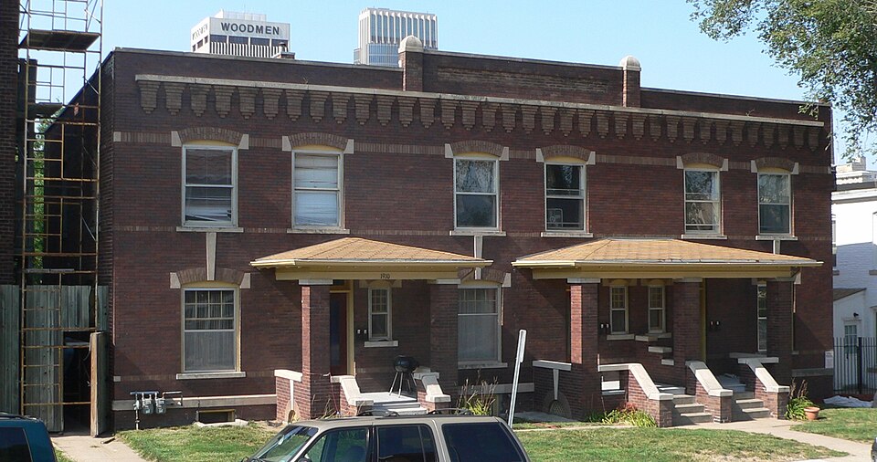 Photograph of Steiner Rowhouse No. 2