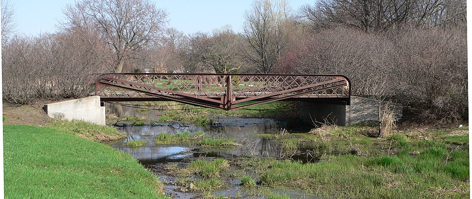 Photograph of Willow Creek Bridge