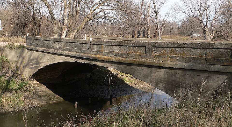 Photograph of Big Blue River Bridge