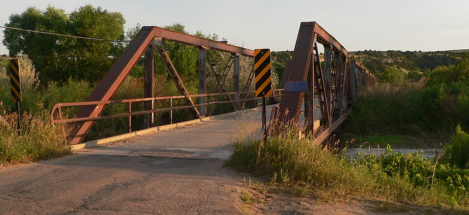 Photograph of Lewellen State Aid Bridge