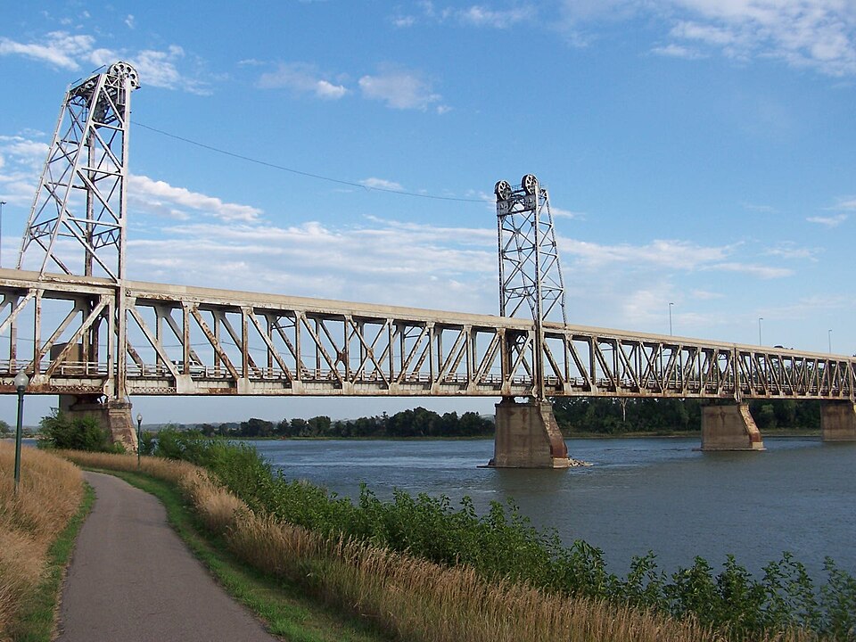 Photograph of Meridian Highway Bridge