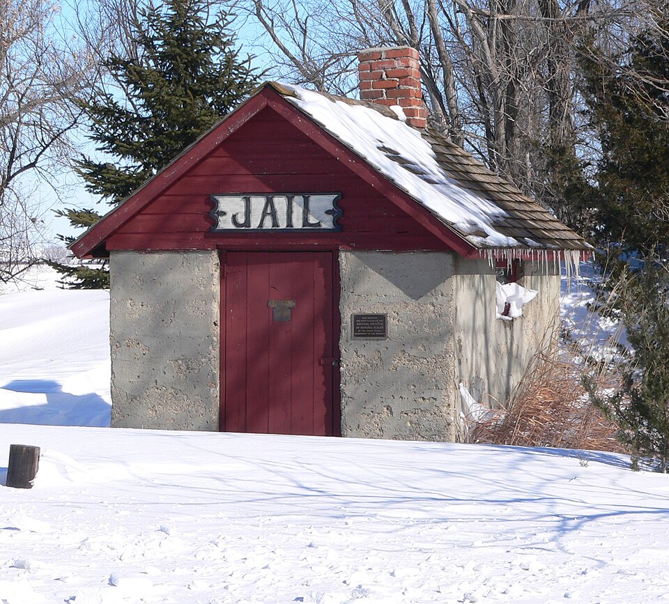 Photograph of Winnetoon Jail