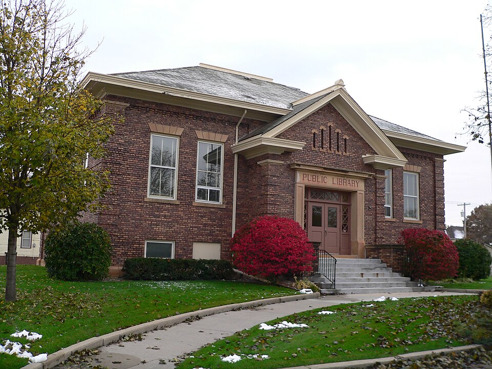 Photograph of Norfolk Carnegie Library