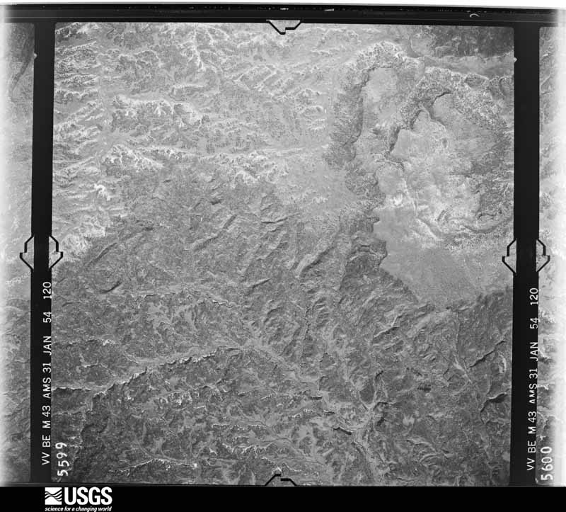 U.S. Geological Survey aerial photograph, 1954-01-31, scale 1:54000