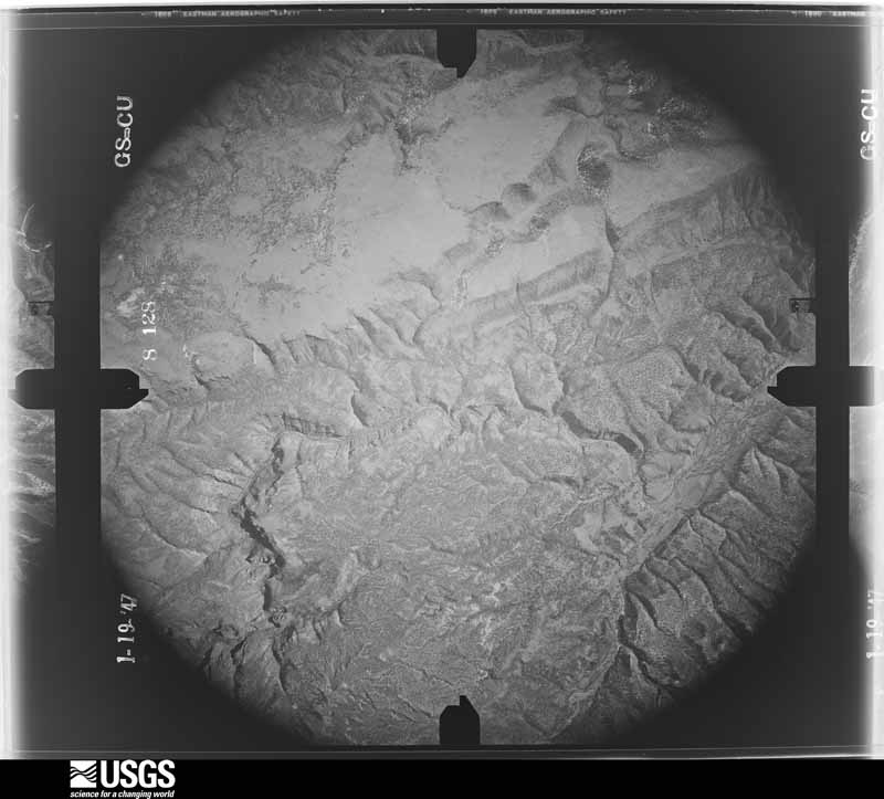 U.S. Geological Survey aerial photograph, 1947-02-01, scale 1:35400